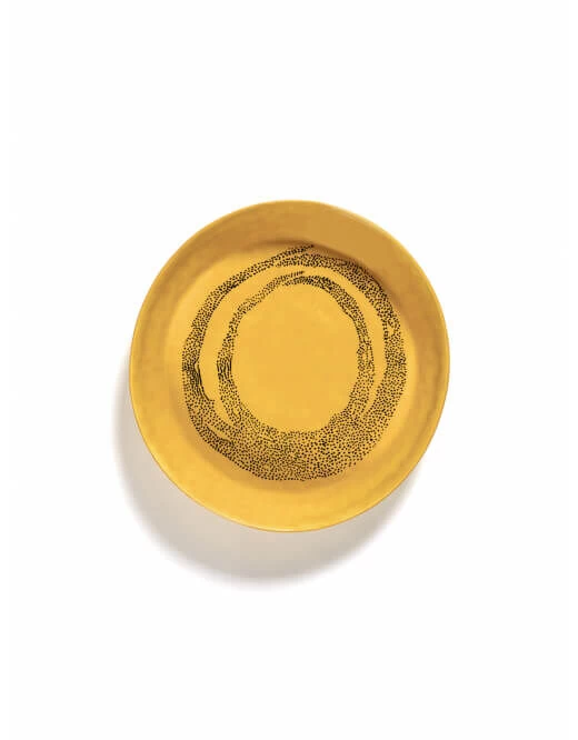 Serax Feast By Ottolenghi Serveerschaal S ø 30 Cm H 6 Cm Aardewerk Sunny Yellow + Swirl Dots Black 1 Serax Feast By Ottolenghi Serveerschaal S ø 30 Cm H 6 Cm Aardewerk Sunny Yellow + Swirl Dots Black